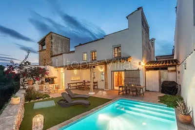 Image de Beautiful country house near sitges
