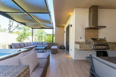 Image de 4 Suites - 5 min from Disney - w/ Jacuzzi 7557