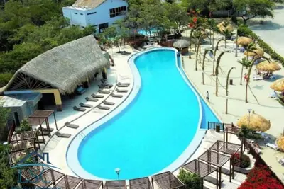 Image de Samaria Beach Club T1 Apt1705 Swimming Pools Jacuzzi Sauna Turkish Rest Exit To The Sea