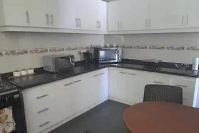 Image de Fabulous house for 12 people, family atmosphere 10 minutes from Lake Villarrica