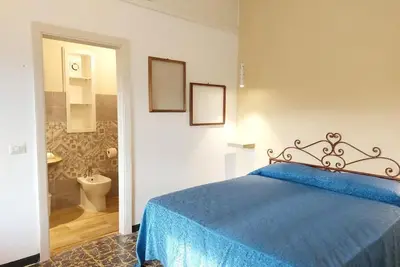 Image de Villa indépendante près des remparts. 3 chambres, 3 sdb, Parking, Jardin, Wi-Fi