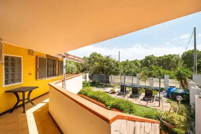 Image de Maison de vacances 'Villa Mimosa' avec terrasse privée, jardin privé et climatisation