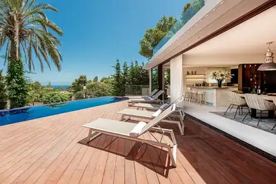 Image de Elegant Ibiza Villa | Exclusive Area Of Cap Martinet | Casa Athalia | Cinema Room | Gym | 6 Bedrooms | Ibiza Town