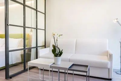 Image de Emily in Athens - Central flat with green terrace Syntagma