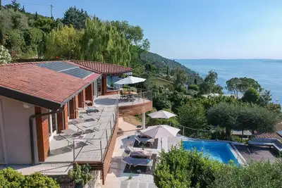 Luxury Villa Vela