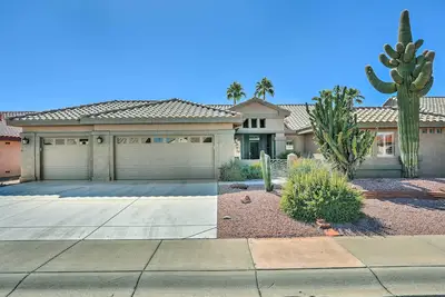 Image de Sunlit Surprise Escape w/ Casita + Gas Grill!