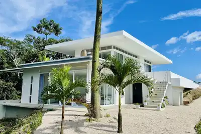 Image de Luxury design, charming, stylish, new, ocean and jungle view villa
