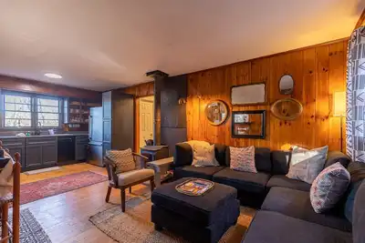 Image de Boone Folly: Pet friendly, Updated classic mountain cottage 5 minutes to Boone!