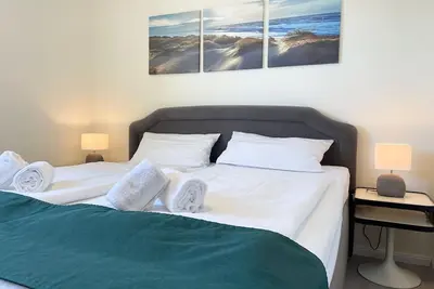 Image de Shj12 - Cozy 4 person vacation apartment with fantastic sea view,