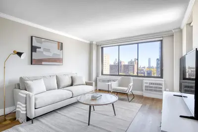 Modern Uws 2br w/ Elevator, Doorman & Gym, nr Central Park, by Blueground