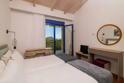 Image de Armiriki, 2 bedroom Holiday Home