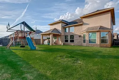 Image de Cozy fully fitted 3 Bedroom House.