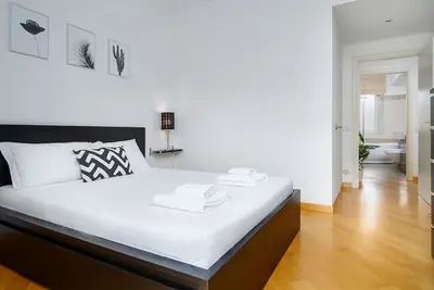 Image de Stylish condo with jacuzzi garibaldi sempione 85m2