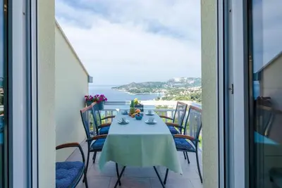 Image de Apartments Villa Soleil - Superior Two Bedroom Apartment with Balcony and Sea View