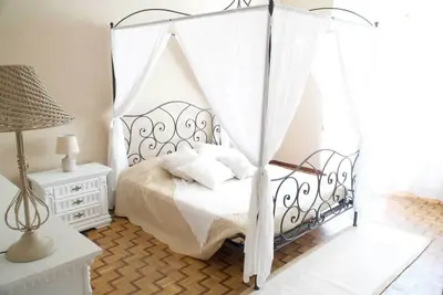 Image de Cozy apartment 10min from the sea and the station to the center of Rome