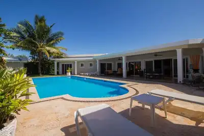 Image de 3bd/3bth villa with private pool in gated and secured residence