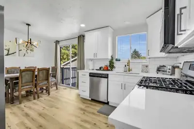 Image de New Modern home Salt Lake City | West Jordan