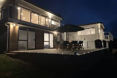Image de Luxurious Property with Panoramic Sea Views and infinity Spa Jacuzzi