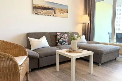 Image de C1. 1 - Bright apartment with 2 balconies for up to 6 people - House