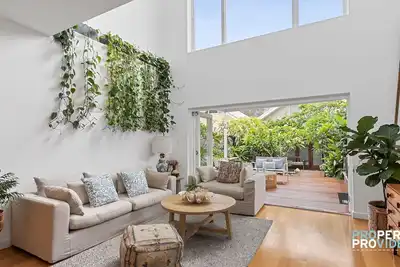 Image de Blue Plumeria - House in Manly