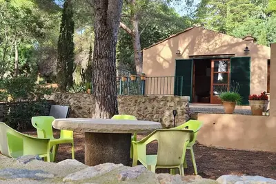 Image de Petite maison indépendante confortable. Grand jardin privé. 3 km Valls
