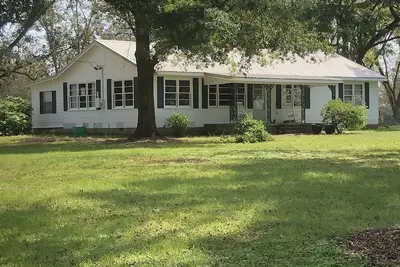 Image de Relaxing Farm Retreat and Cattle Experience near colleges, golf, Casino dining. .