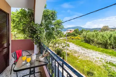 Image de Studio \"Phaephon\" avec vue sur la mer, jardin et Wi-Fi