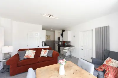 Image de Coral - 2 bedroom ground floor apartment near Margate beach