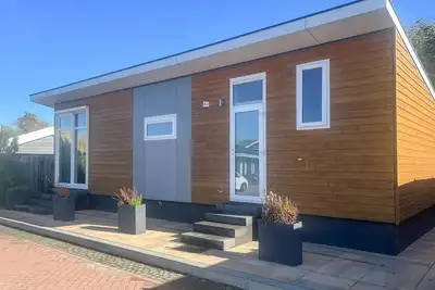 Image de Superbe maison à Scherpenisse avec WiFi