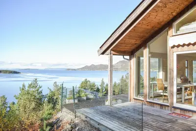 Image de Belle maison de 4 chambres à Jørpeland