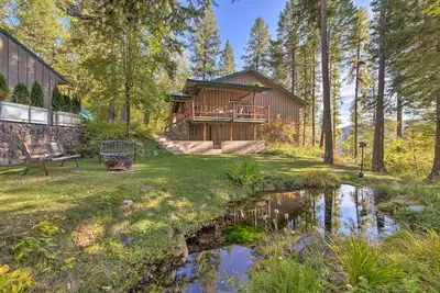 Image de Five star luxurious cabin with top of the line amenities.