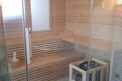 Image de Former. Farmhouse with sauna/whirlpool/fireplace near the beach