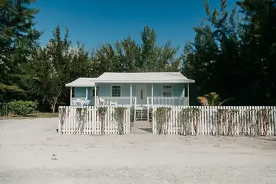 Image de Serenity Cottage at Casuarina Point