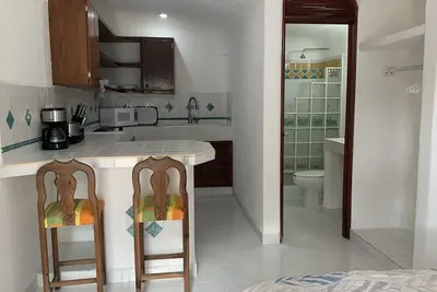 Image de Just off the beach cottage