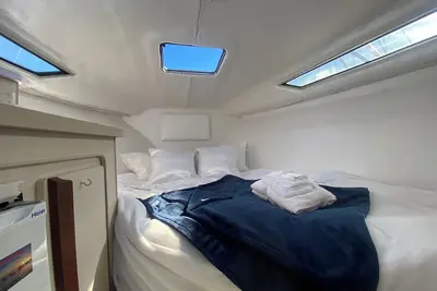 Image de Tiny home on a water by the sea life romantic getaway