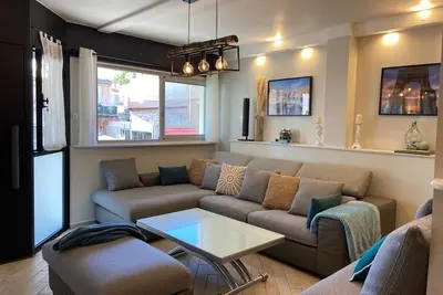 Image de Superbe logement 10 pers/ au Vallon Des Auffes.