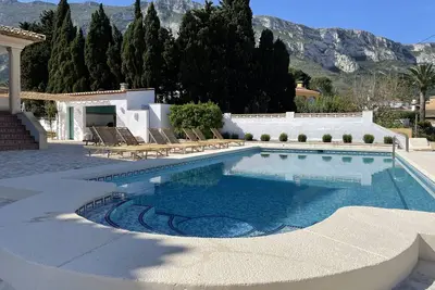 Phenomenal villa with large private pool