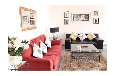 Image de Spacieux 96m² piscine terrasse wifi parking