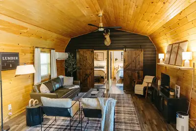 Image de Lumber Lodge Rrg - Comfy Woodsy Stay - in Rrg/Auxier