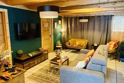 Image de Apartment in Morzine - Ski In - Sleeps 6