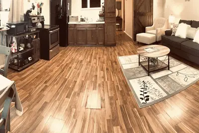 Image de Cozy little Farmhouse located 20 min from Lubbock and 18 min from the airport.