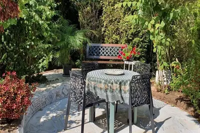 Image de Meublé de tourisme classé 3* 35 m2 + terrasse. 2 pers, campagne Vexin Francais