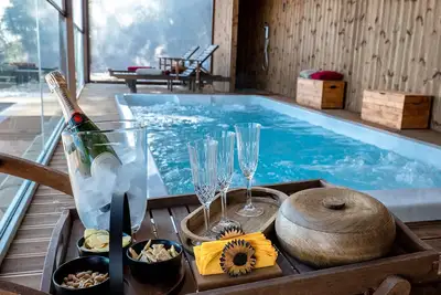 Image de a paradise in Tuscany closed to the sea, swimming pool gym and spa