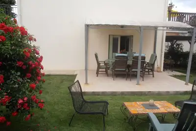 Image de Petit appartement avec jardin