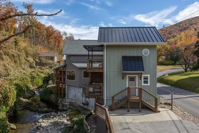 Image de Waterfront/Roaring Fork/Walk2DwTwn Gatlinburg