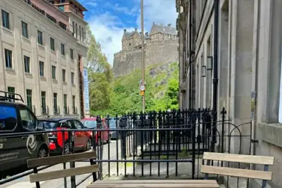 Image de Very central, next to the Castle with garden