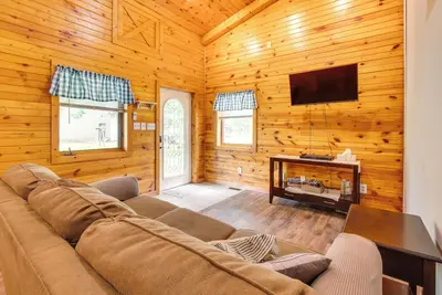 Image de Peaceful Pontiac Barndominium Near Local Museums