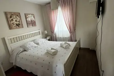 Image de Beautiful house with pool in Navaluenga, just one hour from Madrid.