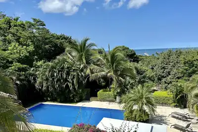 Image de Exclusive La Perla Tamarindo Condo 3br Luxury Retreat, Walk To Beach And Dining!