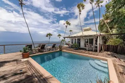 Image de SeaView - Pool, Sun Deck, Cliffside, Amazing Views